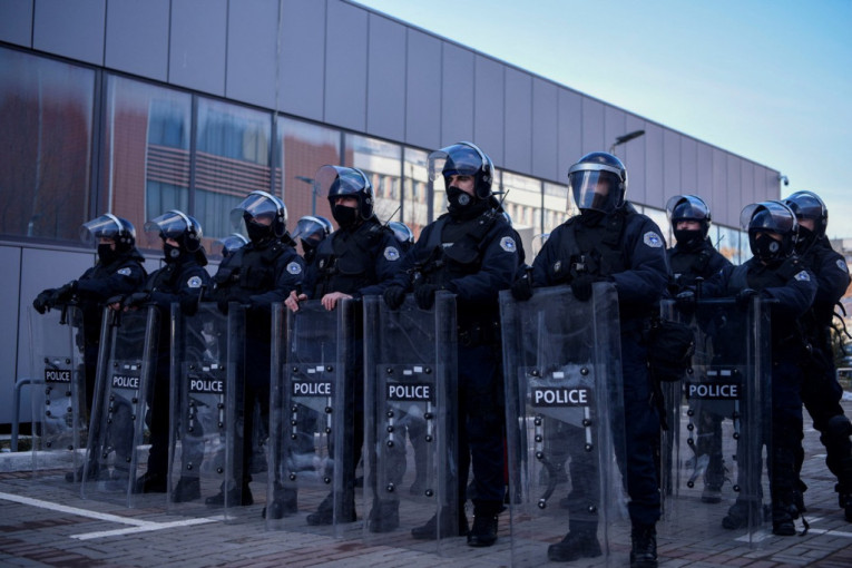 "Kurti nas je doveo na samu ivicu rata", Srbija ima pravo da vrati pripadnike bezbednosnih snaga na Kosmet (FOTO/VIDEO)