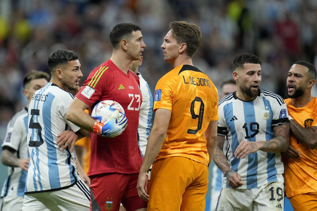 FIFA ne prašta: Sledi kazna za Argentince i Holanđane!