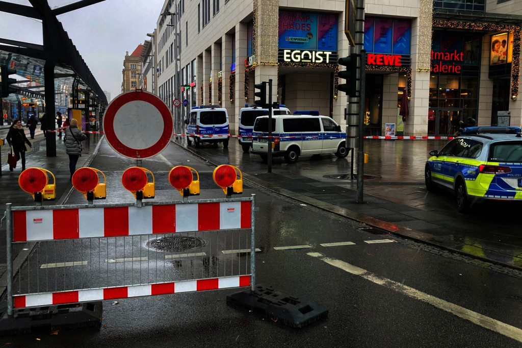 Talačka kriza u Nemačkoj! Muškarac upao u tržni centar, pa zapucao