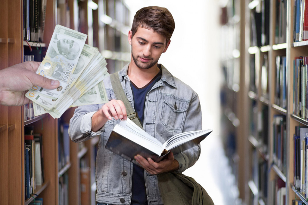 Bravo Dragoljube! Inženjer besplatno nudi studentima svoje knjige sa fakulteta, a ima samo jedan uslov