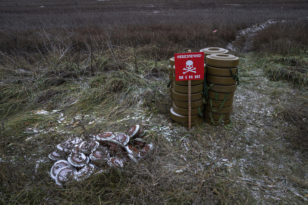 Ukrajinci koriste zabranjene mine: Obavezali se da će ih uništiti, a sad zbog njih ginu civili (FOTO)