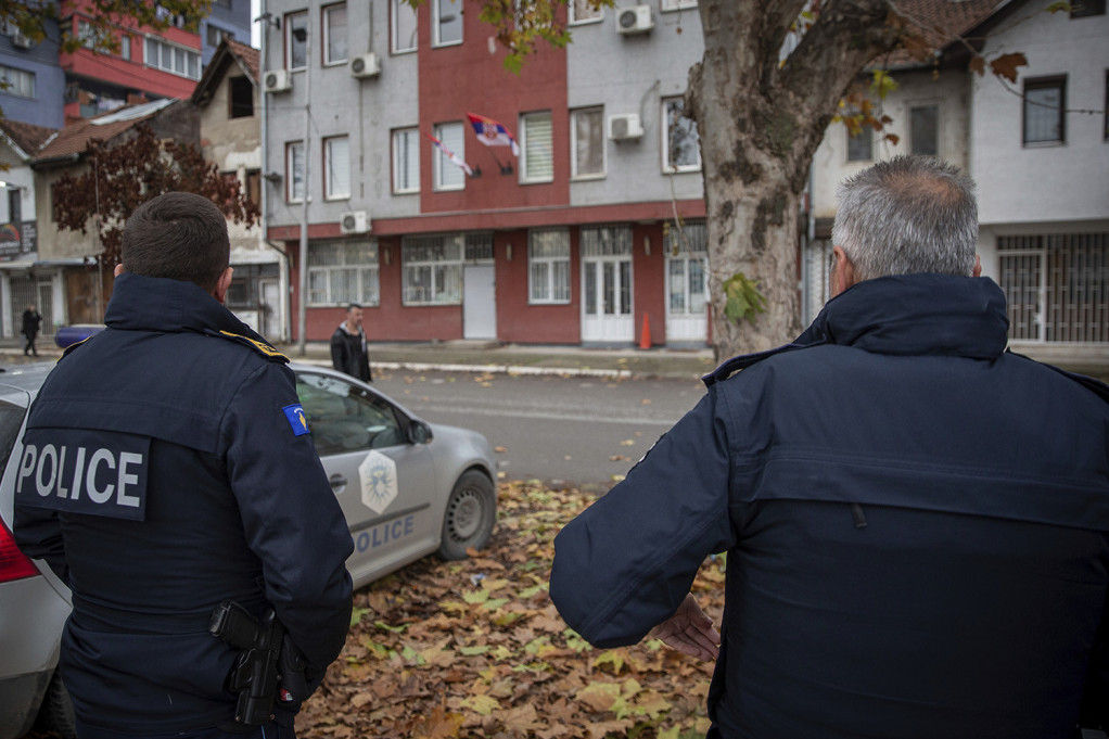 Detalji pucnjave u Kosovu Polju: Ranjene majka i ćerka, sumnja se da su u srodstvu sa napadačem