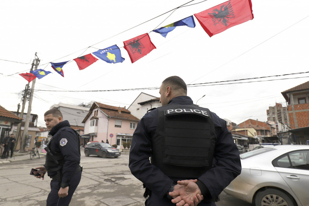 Srbin u Gnjilanu uhapšen po međunarodnoj poternici: Osumnjičen za ubistvo i osnivanje zločinačke organizacije