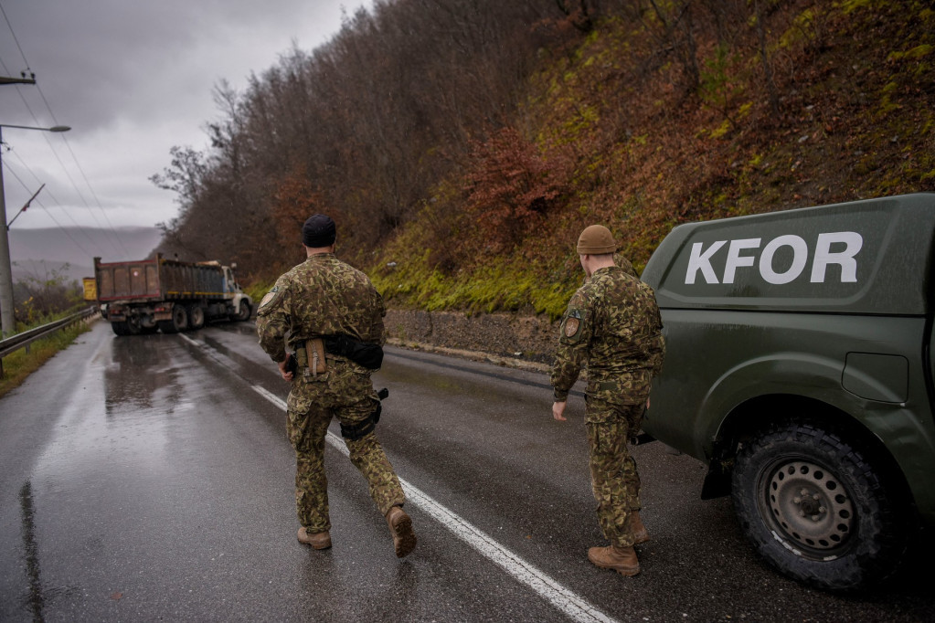 Kfor: Vojska Srbije ne treba da nas obaveštava o kretanju, kosovske bezbednosne snage ne mogu na sever KiM bez dozvole