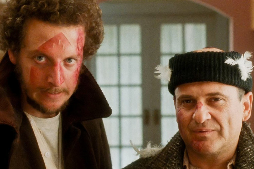 Prošle su 32 godine od filma ''Sam u kući'': Evo kako danas izgledaju lopovi Marv i Hari! (FOTO)
