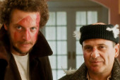 Prošle su 32 godine od filma ''Sam u kući'': Evo kako danas izgledaju lopovi Marv i Hari! (FOTO)