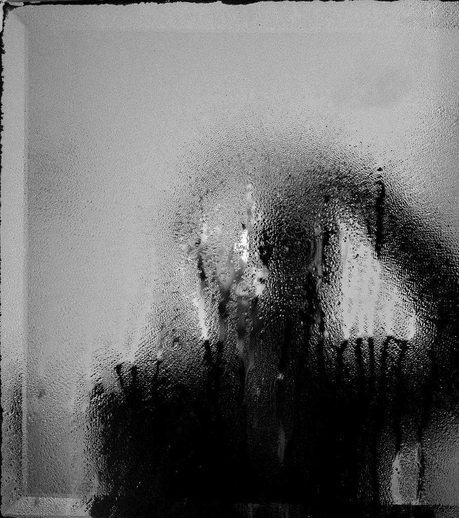 Ako vam se na prozorima skupljaju kapljice vode - evo kako i čime to možete lako rešiti