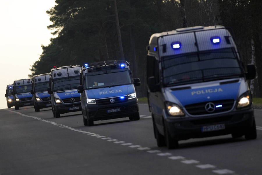 Policajac ubio kolegu! Nesrećan slučaj dogodio se tokom hapšenja naoružanog muškarca