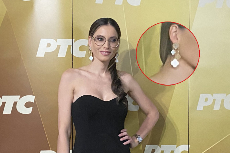 Ima se, može se! Mirka Vasiljević nosi minđuše identične kao i Jelena Đoković: Koštaju papreno (FOTO)