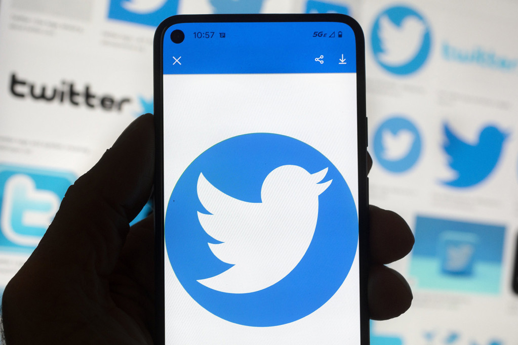 Mask menja i logo Tvitera, više neće biti ptičice