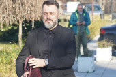 Brat Rade Manojlović o duetu sa pevačicom, ali i njenoj vezi sa Harisom Berovićem: Ništa ne može na silu
