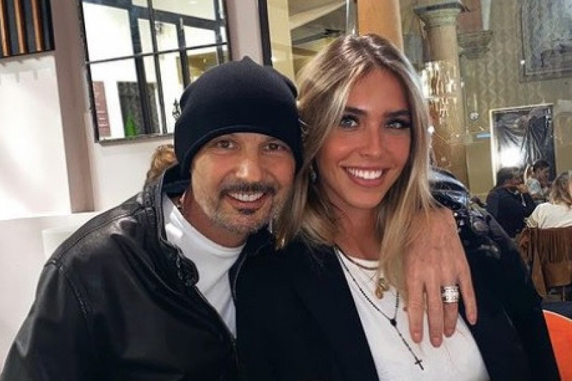 Mihina ćerka rasplakala sve! Poruka majci posle sahrane govori o ljubavi u porodici Mihajlović! (FOTO)