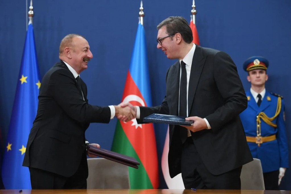Vučić doputovao u Baku, sutra se sastaje sa predsednikom Azerbejdžana Alijevim