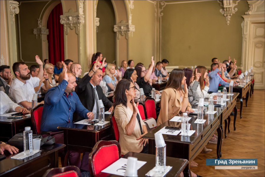 24SEDAM ZRENJANIN Zasedala Skupština grada - pristupa se izradi plana detaljne regulacije za izgradnju solarnog parka