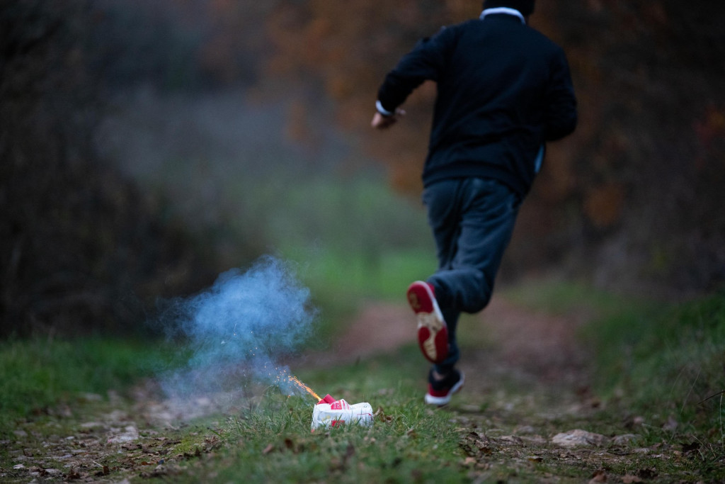 Najčešće stradaju šake i prsti, pa oči, lice i uši: Zbog jeftine zabave najčešće stradaju deca do 15 godina