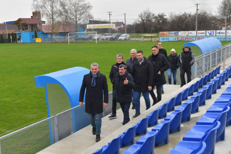 24SEDAM ČAČAK Rekonstruisan stadion FK "Jedinstvo" u Konjevićima
