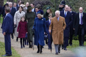 Kralj Čarls prvi put kao monarh bio na božićnoj misi u Sandringemu: Svi su bili tu osim princa Harija i Megan Markl