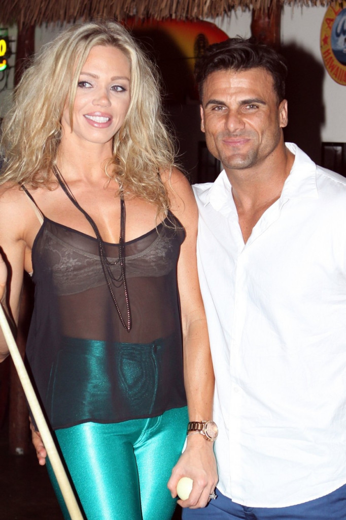 Nekad slavni model i glumica, a danas beskućnica: Ovako je Loni Vilson dospela do prosjačkog štapa za samo nekoliko godina