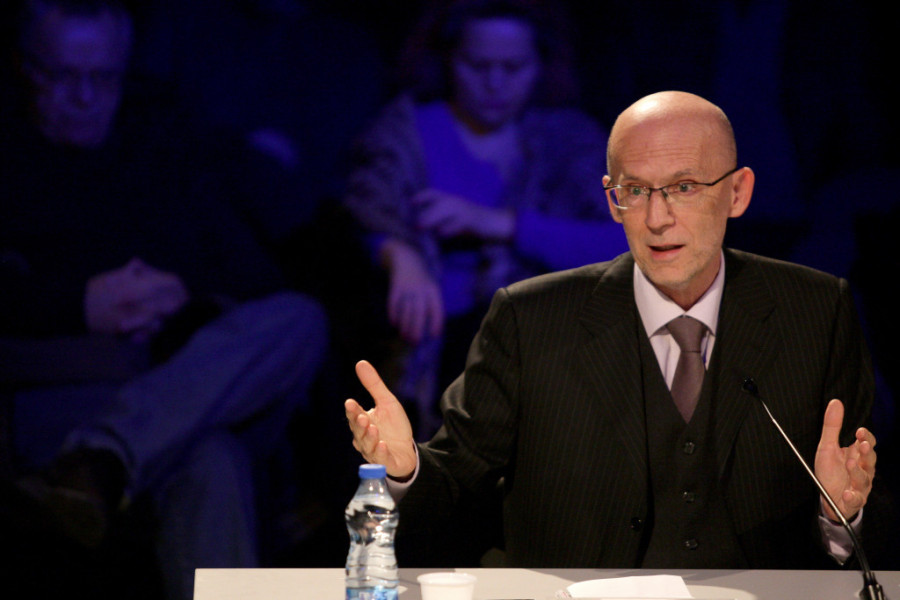 Priština ucenama vodi ka konfliktu: Bivši ambasador poručuje - prvo mir i formiranje ZSO, onda pronalaženje trajnog rešenja