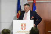 Šurbatović i Dika imaju veće premije od igrača: Tončev oštro napao rukovodstvo FSS po pitanju trošenja novca