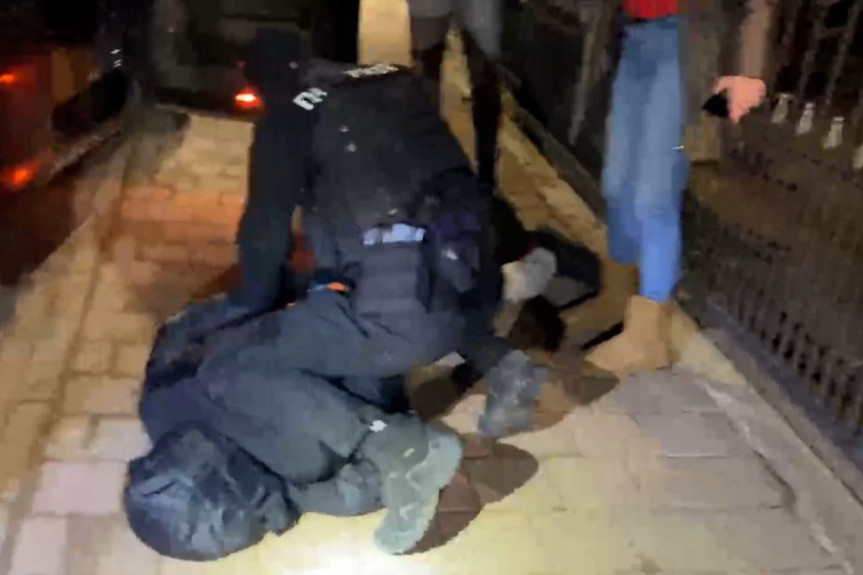 Pokušali da iznude 2.500 evra na ime navodnog duga: Dvojica muškaraca uhapšena u Požarevcu