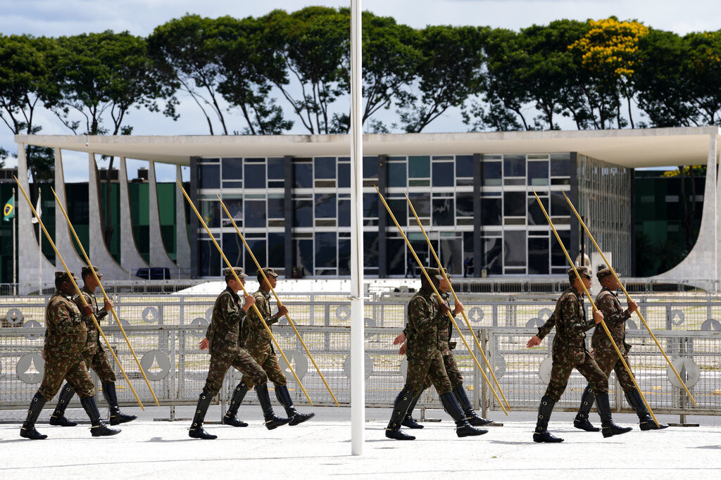 Racije širom Brazila: Bolsonarove pristalice spremale haos uoči Luline inauguracije