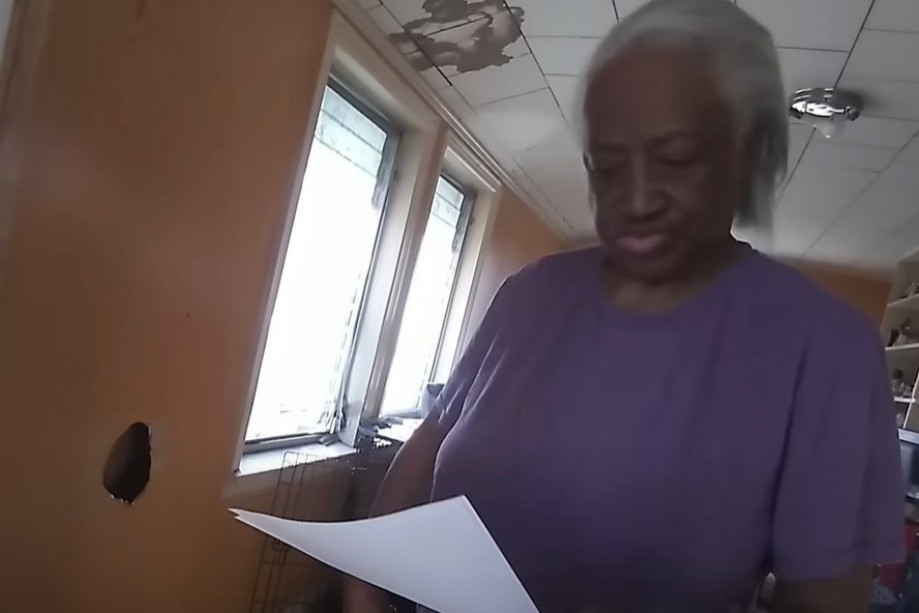 Uhapsili staricu (82) jer nije platila račun za odnošenje smeća od 77 dolara! (VIDEO)