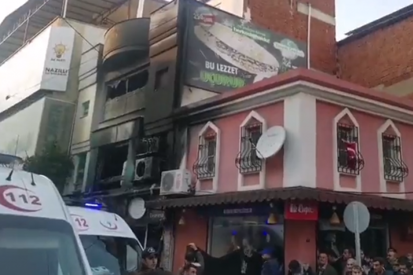 Sedmoro poginulo u eksploziji u restoranu u Turskoj! Radnici otišli da provere plinsku bocu, a onda se začuo prasak! (VIDEO/FOTO)