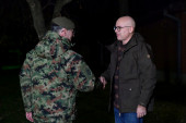 Ministar Vučević i general Mojsilović obišli pripadnike 250. raketne brigade (FOTO)