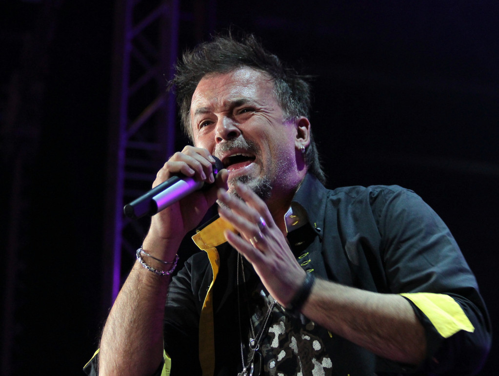 Poslednji ispraćaj Massima Savića: Poznati se okupili da mu odaju počast