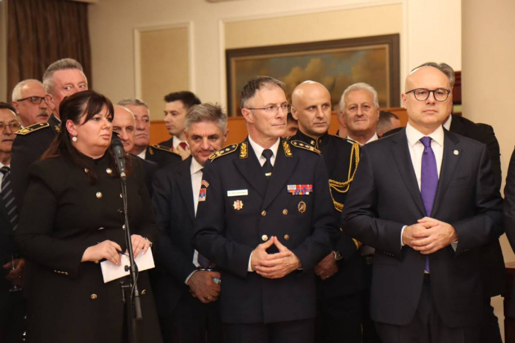 Ministar Vučević i general Mojsilović na obeležavanju Dana Republike Srpske (FOTO)