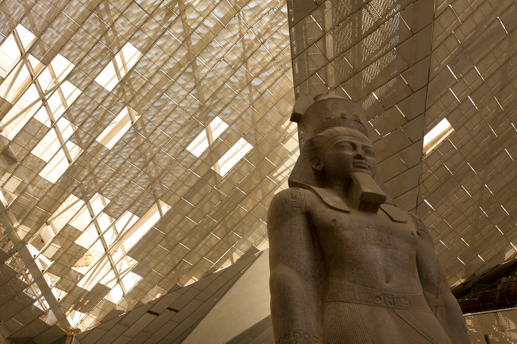 Kranom hteli da ukradu statuu Ramzesa II tešku 10 tona!
