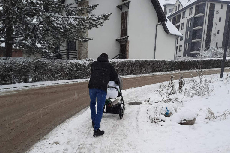 RHMZ upozorava - stižu obilne padavine! U jednom delu zemlje upaljen crveni meteo-alarm, a pašće i preko 100 mm kiše