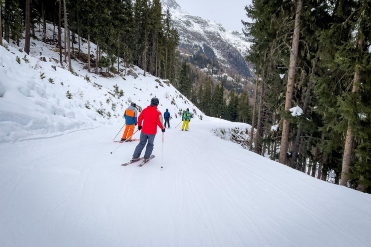 Neprekinuta tradicija Beograđana koji nisu skijali samo zimi, već 365 dana u godini! Pogledajte gde se nalazi jedina ski-staza u prestonici