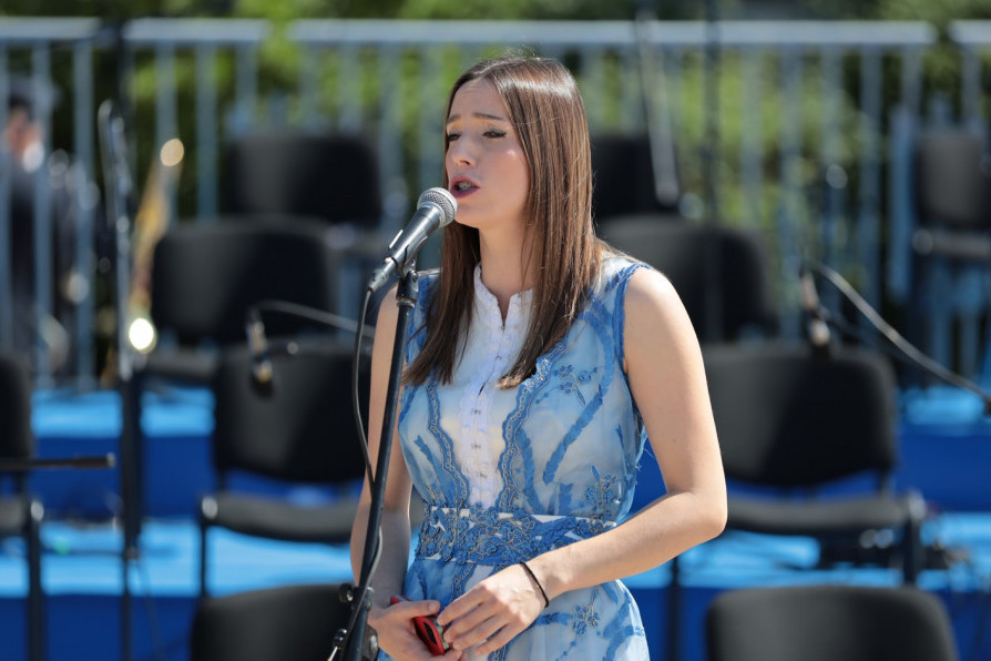 Danica Crnogorčević se oglasila nakon osuda javnosti, pa najavila novi nastup u Crnoj Gori: Narod neće skupljati pare za mene!