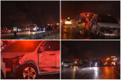 Veliki lančani sudar skoro 50 vozila u Južnoj Koreji: Ima žrtava, svemu kumovala poledica (VIDEO)
