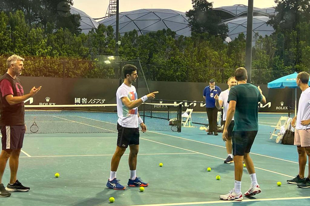 Novak odradio trening,  pa progovorio o povredi: Jedna rečenica bila je dovoljna da smiri ceo svet!