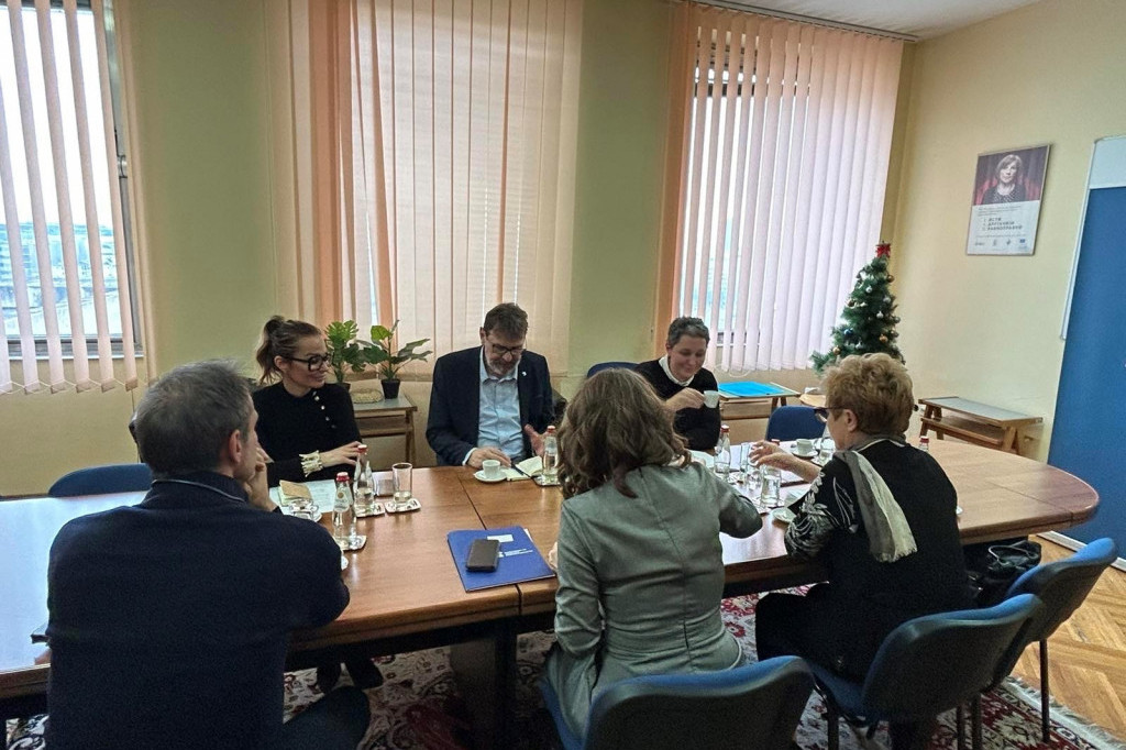 Ministar Žigmanov i poverenica o zaštiti ljudskih i manjinskih prava