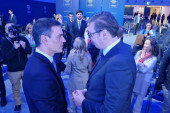 Predsednik Vučić razgovarao sa Pedrom Sančezom: Iskreni prijatelj Srbije, hvala mu na podršci koju nam pruža!