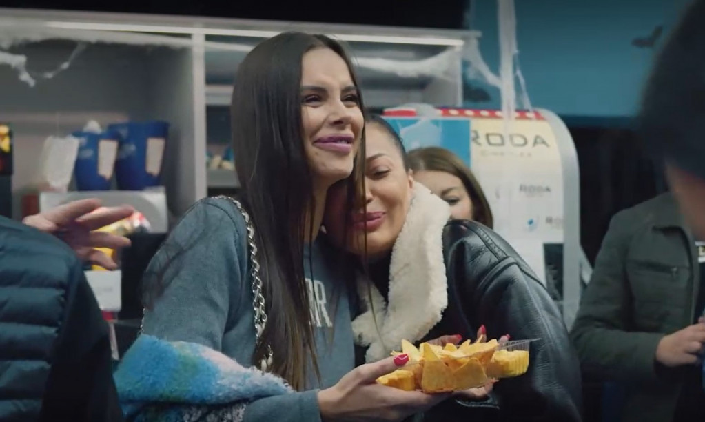 Bogdana Ražnatović otkrila kako mali Željko reaguje jer će dobiti brata: Ljubomoran je, navikao je da svi obleću oko njega