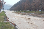Oglasio se MUP: U pet gradova u Srbiji zbog poplava proglašena vanredna situacija