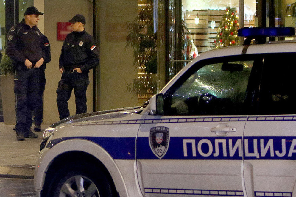 Pucnjava u Borči - ima ranjenih, više patrola Interventne jedinice na licu mesta!