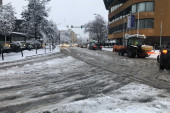 Sneg i jak vetar prave haos: U Hrvatskoj auto-put pod snegom, u Sloveniji hiljade ljudi bez struje