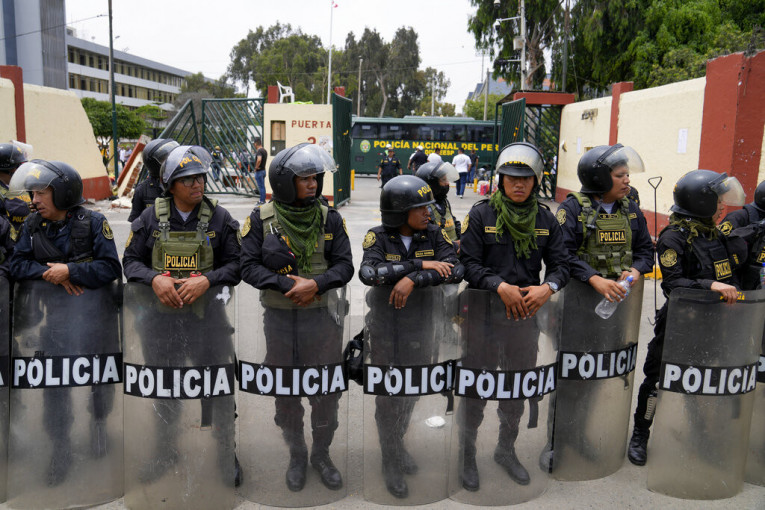 Ne prezaju od čuvara zakona: Ubijeno sedam peruanskih policajaca u regionu poznatom po proizvodnji kokaina