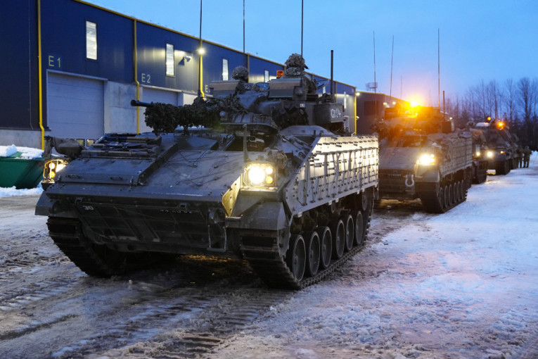 Najavljena nova vojna pomoć: Nemačka krajem marta šalje Ukrajini 20 borbenih vozila "marder"