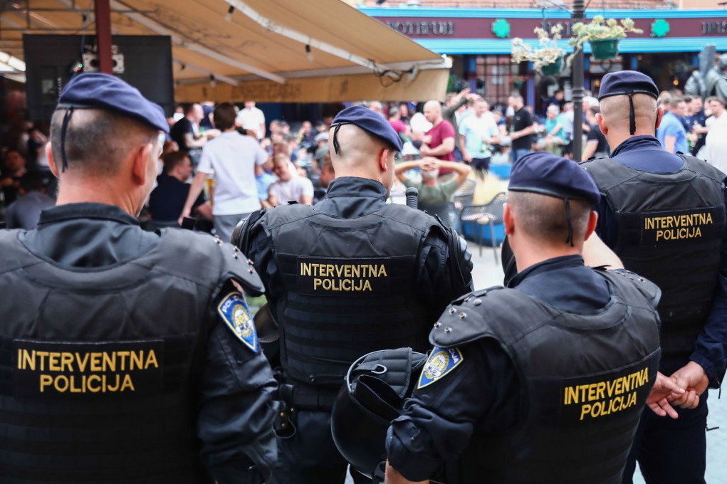 Novi skandal trese Hrvatsku: Poznati psihijatar tvrdi  - Policajci izašli na intervenciju, pa časte kokainom