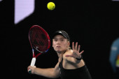 Ribakina u finalu Australijan opena posle pobede nad Viktorijom Azarenko