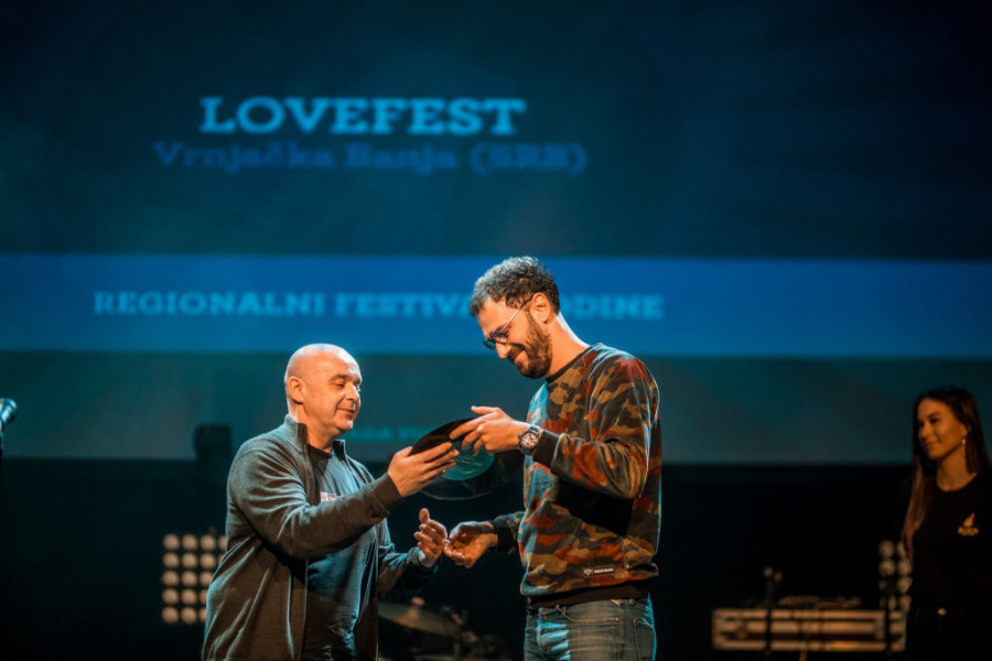 Lovefest i zvanično 35. festival na svetu!