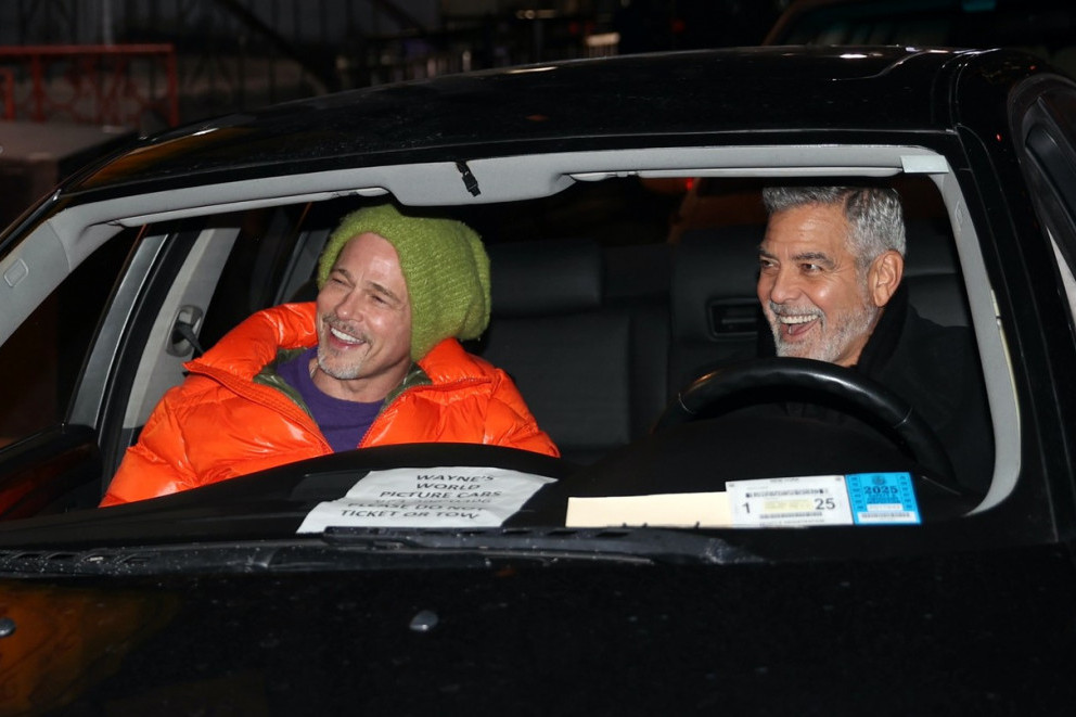 Džordž Kluni i Bred Pit u urnebesnoj sceni na snimanju novog filma: Jurnjava za čovekom u gaćama (FOTO)