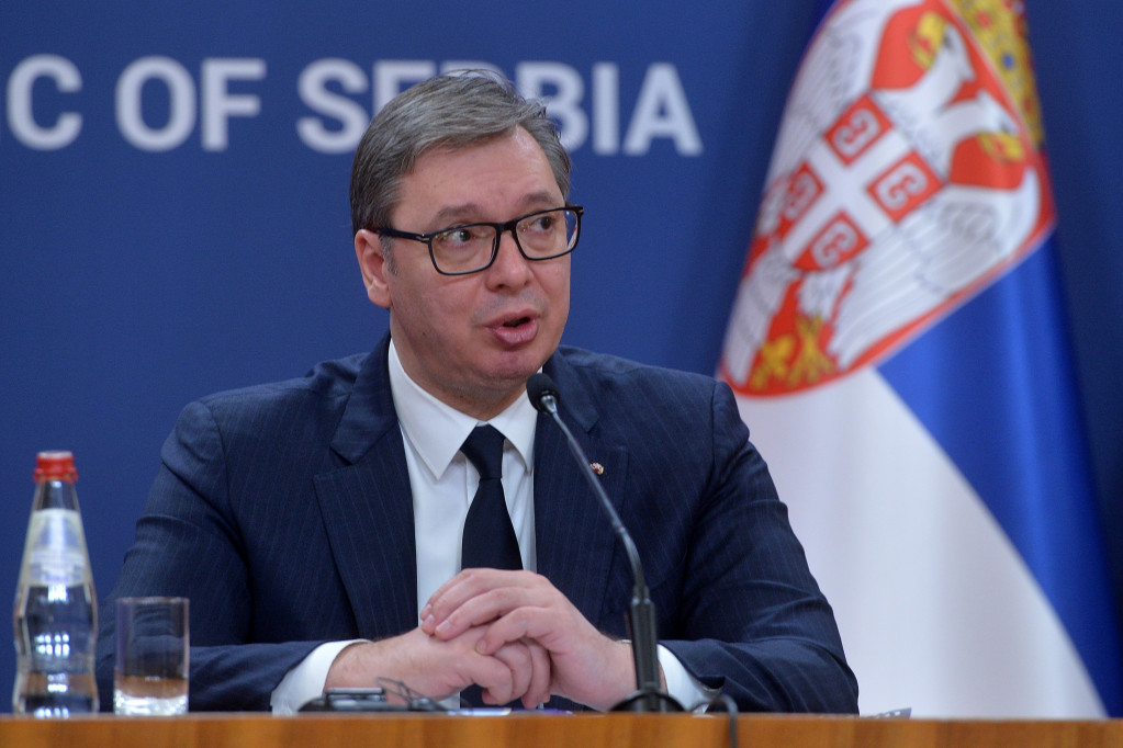 Vučić: Mir u svetu više nije popularan, zabranjen je, ni misice na takmičenjima ne smeju da ističu da su za mir